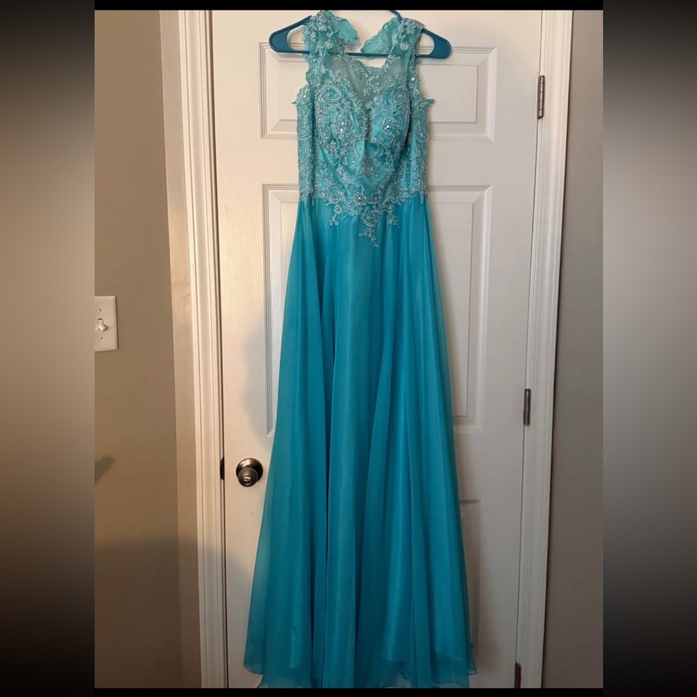 Aqua Lace Appliqué Evening Gown